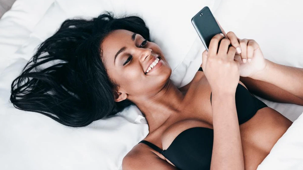 How to have phone sex - tips to keep your dirty talk going 2 How to have phone sex - tips to keep your dirty talk going 1721970645 583 How to have phone sex tips to keep your