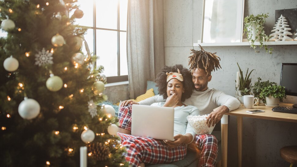 60 Sizzling Holiday Ideas to Spice Up Your Christmas Romance 1722293826 333 60 Sizzling Holiday Ideas to Spice Up Your Christmas Romance