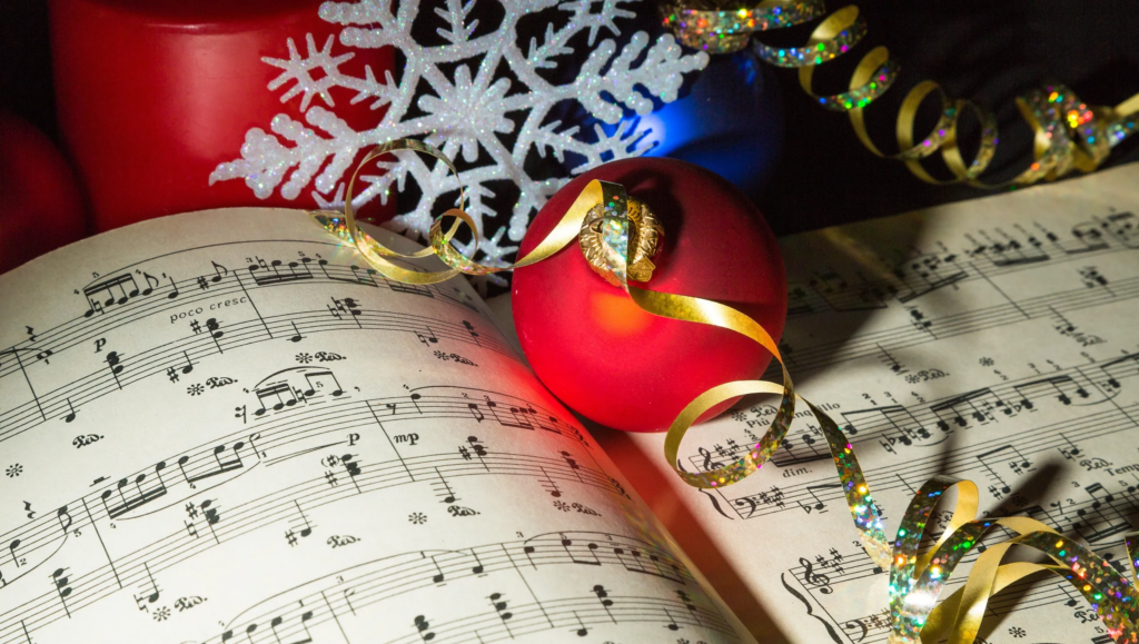 60 Sizzling Holiday Ideas to Spice Up Your Christmas Romance 1722293827 36 60 Sizzling Holiday Ideas to Spice Up Your Christmas Romance
