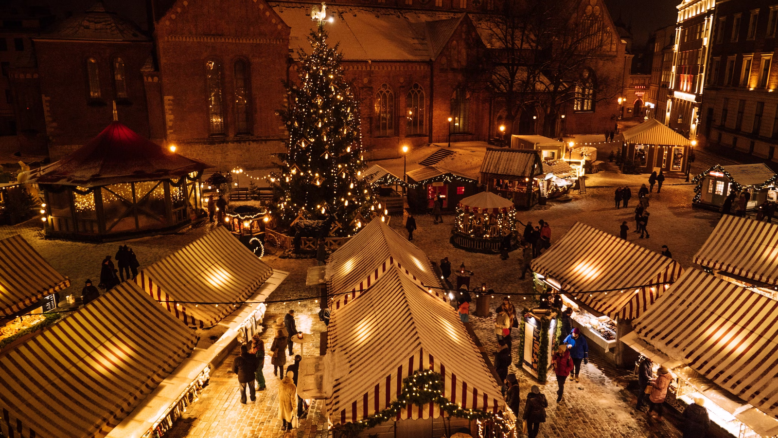 60 Sizzling Holiday Ideas to Spice Up Your Christmas Romance 1722293827 96 60 Sizzling Holiday Ideas to Spice Up Your Christmas Romance