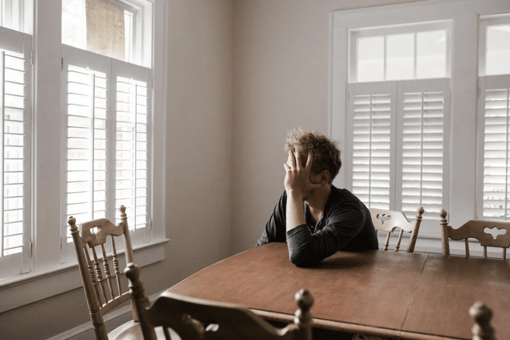 Signs that his relationship is over, Signs that the relationship is over