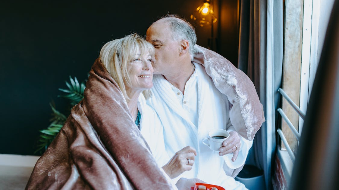 2024 Valentine's Gifts for Her: Romantic & Spicy Selections