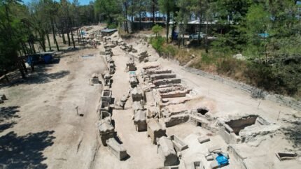 Ancient cemetery and avenue of sarcophagi discovered in Türkiye
