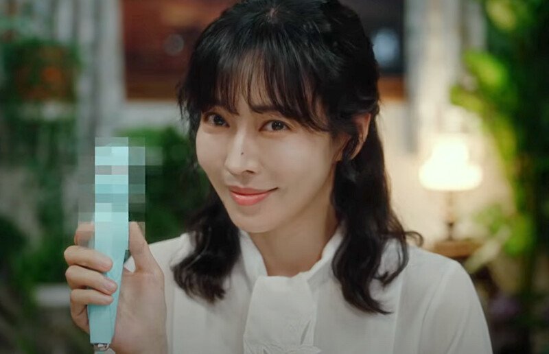 Korean movie star Kim So-yeon stars in sex comedy Banned at 19 