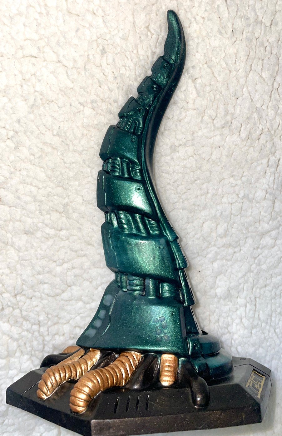 Review: The Magic in the CEPHALLUS Tentacle Dildo