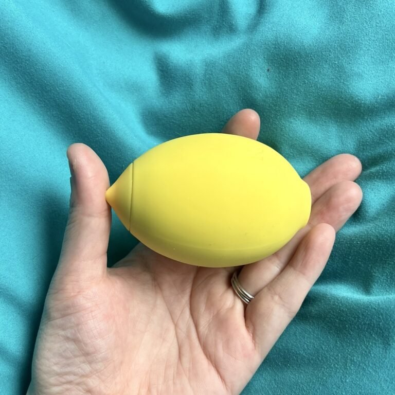 Hello Nancy Lyme Clitor Massager - Girls Juice