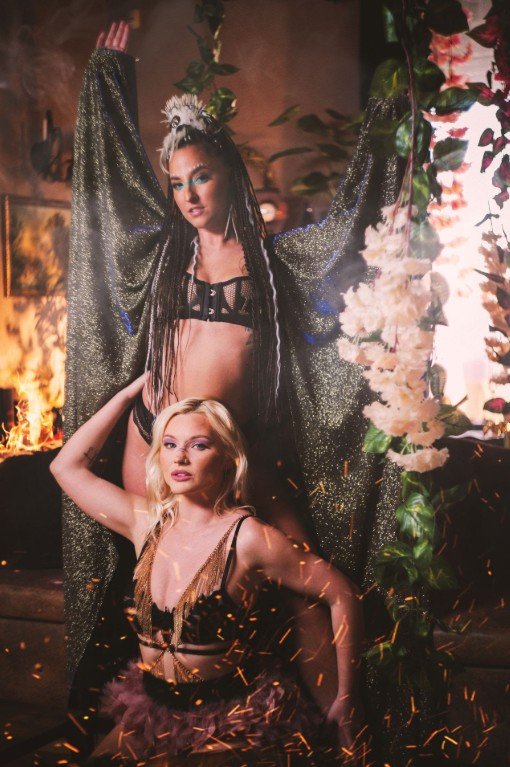 Mixhx proposes a mysterious story, the taboo-like story about the moon keeps our secrets