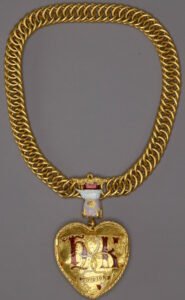 British Museum calls for purchase of Tudor Heart Gold –