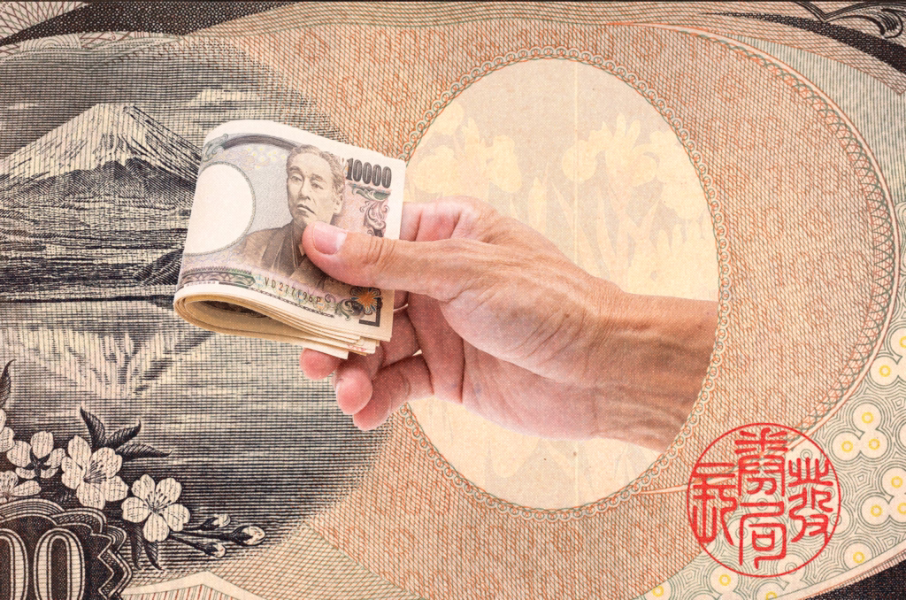 18 million yen in cash found in Niigata garbage